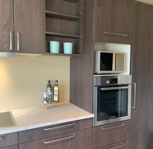 Med 4 Soverom Og Sjoutsikt *