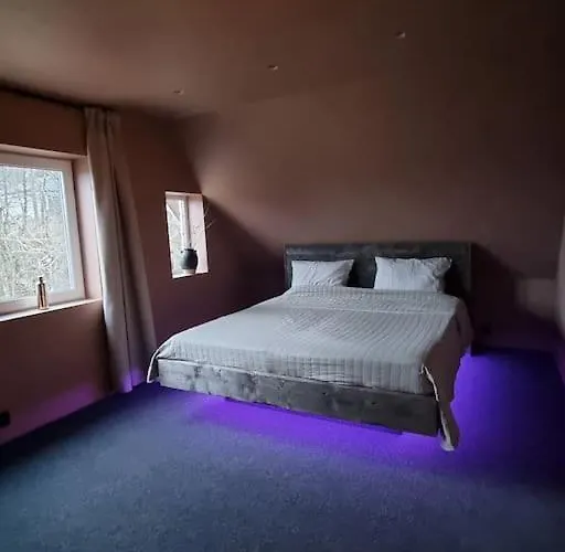 Med 4 Soverom Og Sjoutsikt Visnes